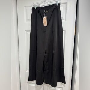 Black Wide-Leg Women’s Trouser Pants with Elastic Waist